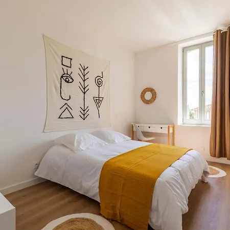 Abeille - 2 Chambres Et 1 Canape-Lit, 1Er Etage, Parking Castelsarrasin Exterior photo